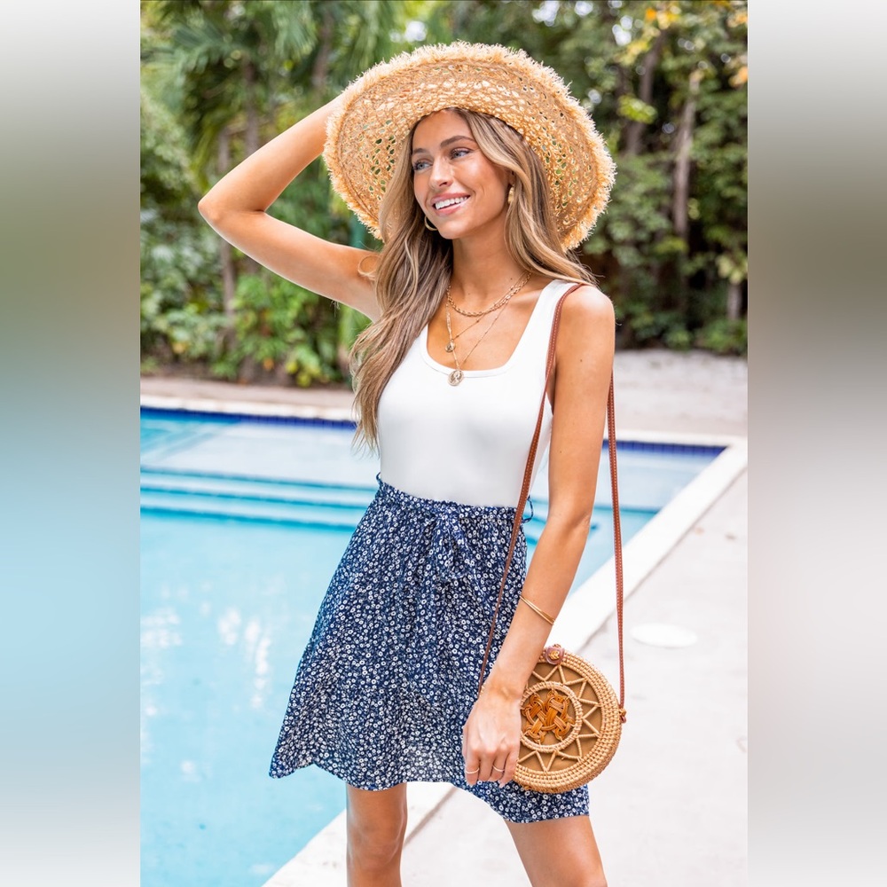 Ditsy Floral Square Neck Ruffled Mini Dress